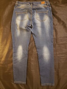Denim Blvd Los Angeles Skinny Jeans Blue Medium Wash Distressed Fading Size 11